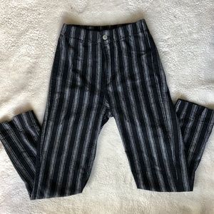 Brandy Melville Stripped Linen Pants